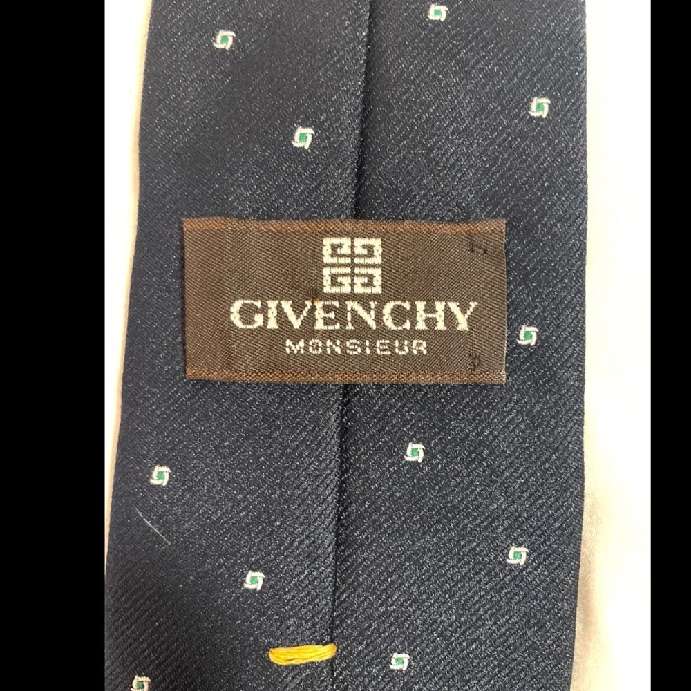 Givenchy Monsieur Tie Mens Navy Blue Geometric Polka Dot Silk Blend Necktie